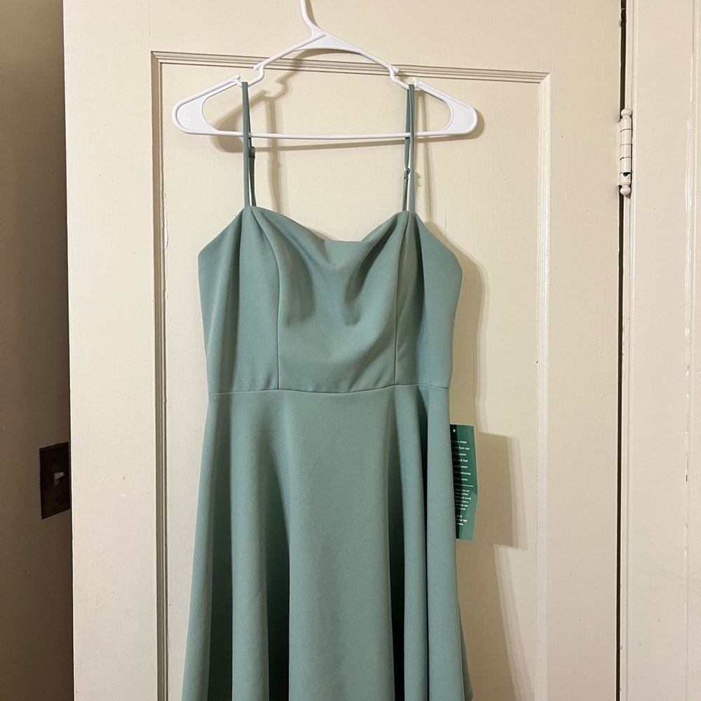 B. Smart Green Spaghetti Strap A-Line Mini Dress